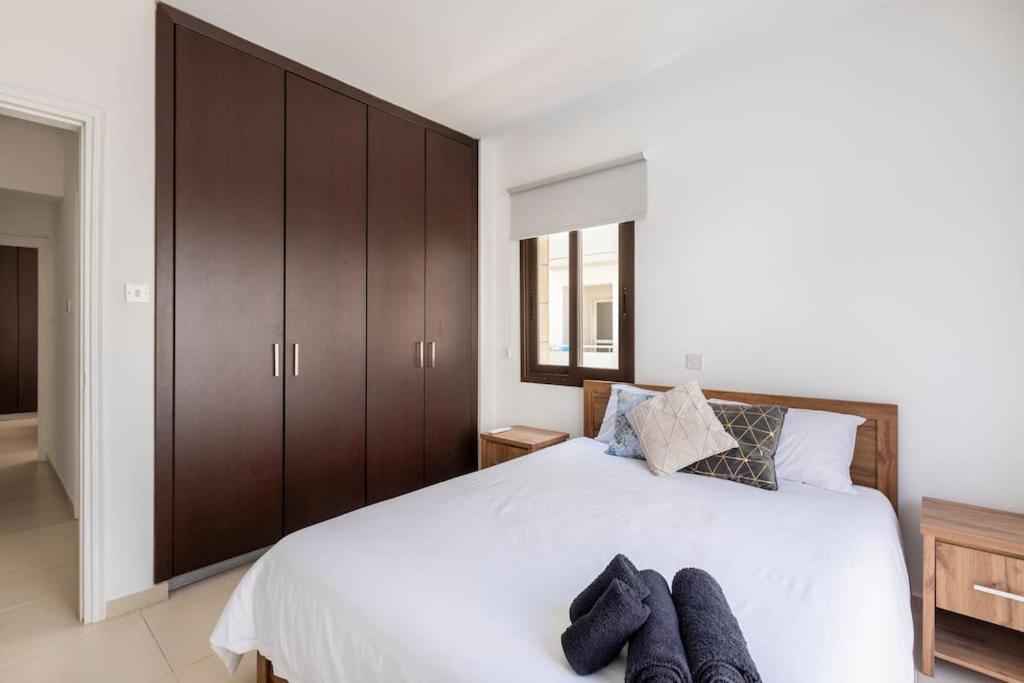 Epicurian Residence Никозия Екстериор снимка