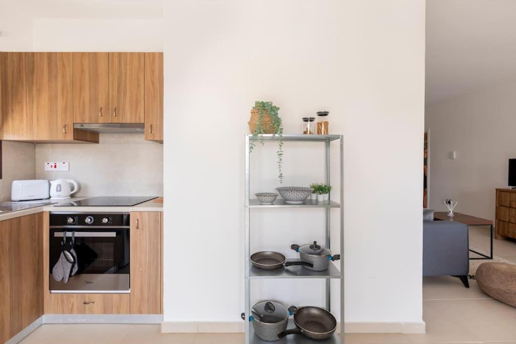 Epicurian Residence Никозия Екстериор снимка