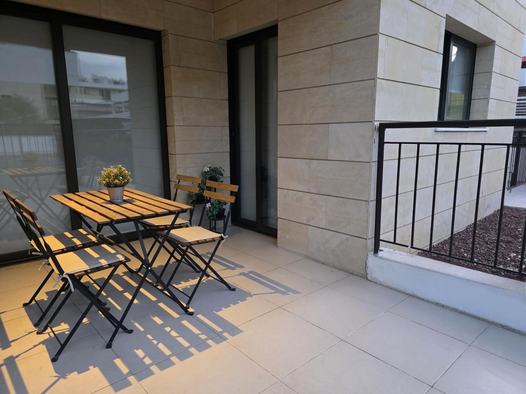 Epicurian Residence Никозия Екстериор снимка
